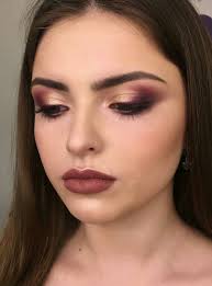 Pin De Angela Schumacher En Hair And Makeup Maquillaje De Ojos Rojos Maquillaje De Ojos Maquillaje Ojos Azules