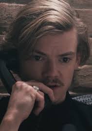 Fan Casting Matthew Lewis as Roy Lafferty in The Devil All the Time (2020) 