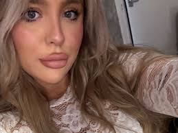 Fundraiser by Ruby Costello : My Wig Fund Stage 3 Cancer