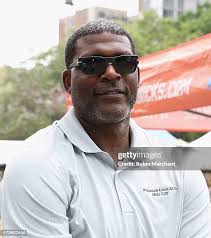 271 Larry Johnson Basketball Player Stock Photos, High-Res Pictures, and  Images