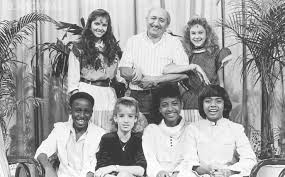 Programa De Television Contesta Por Tio Simon Por El Cantautor Venezolano Simon Diaz Y Sus Sobrinos Foto Archivo 30 04 1 Tio Simon Venezolana Venezuela