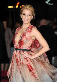 See jennifer lawrence, lorde, and elizabeth banks on the first 'the hunger games: Bild Zu Elizabeth Banks Die Tribute Von Panem 3 Mockingjay Teil 1 Vignette Magazine Elizabeth Banks Filmstarts De