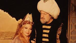 Belkıs hanımın konağı 1992 (nedret güvenç) polis (cüneyt arkın) 1992 (star tv ile ortak yayınlandı.) gülen ayva ağlayan nar 1992 (bennu yıldırımlar) kanunun ötesinde 1992 (zuhal gencer, hümeyra) ananın kızı 1992 (meral konrat) (ayşen gruda'nın ana dizisinden esinlenerek çekildi) eda hanım 1992 nisa serezli, ragıp savaş Ryvrj3 Qnvmc M