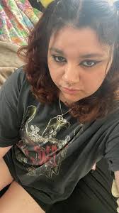 Hello peopleeeeeeeee Kay Cat invited me!!!