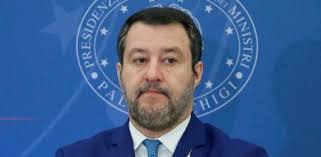 Los semáforos del lunes 4 de marzo: Anna Varderi, Ana Peleteiro, LeBron  James y Matteo Salvini