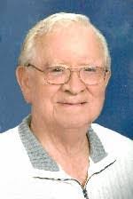 Jennie Crowe's Instagram, Twitter & Facebook