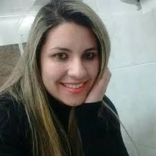 Amanda Ayres (@AAyres91)