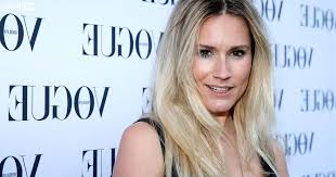 © redactie grazia de modeweek van nikkie plessen. Nikkie Plessen Goes To Battle Against Shop Closure And Albert Heijn Cceit News