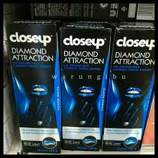 Pasta Gigi Close Up Diamond Attraction Blue Light Odol Perawatan Gigi Shopee Indonesia