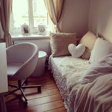 small bedroom 部屋 レイアウト 部屋 ベッドルームのアイデア