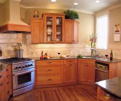 How to design a small kitchen & appear larger while remodeling smaller space kitchens with diy photo gallery, online design software, and decorating plans. Small Traditional Kitchen Photos Houzz