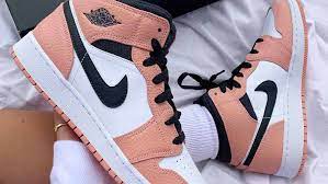 The jordan release dates page is a complete guide to current and new jordans, both retro and modern. Women S Nike Air Jordan 1 Trainers Latest Releases Ietp