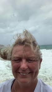 Lisa Rash's Instagram, Twitter & Facebook