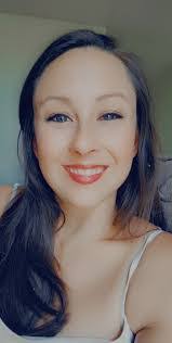 Jeannette Castaneda's Instagram, Twitter & Facebook