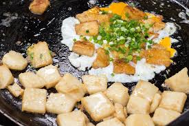 With so many tasty dishes and drinks to choose from, it was hard to narrow down my list to the top picks. Vietnamese Street Food Sensations Insight Guides Blog