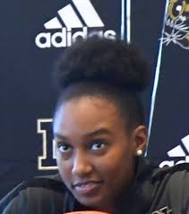 Pair of Yellow Jackets set to play in college