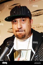 B real rapper hi-res stock photography and images