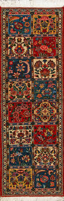 Bakhtiari Persian Rug With Heavy Work To Add A Royal Touch To Your Home Decor Farslar Hali Kilim