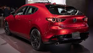 In designing the hatchback and sedan versions of the new mazda3, the development team took a fresh look at their respective values and personalities and then worked to maximize the unique. Mazda 3 2019 Sedan And Hatch Personality Split Explained Car News Carsguide