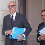 France Prepares to Use Constitutional Tools Amid Political Challenges to Pass 2027 Budget