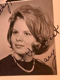 Obituary of Mary Beth Rundell