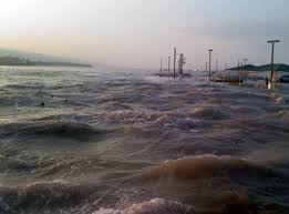 As of this post, we are about 15 minutes away from the first wave hitting hilo hawaii life. Hawaii Tsunami 2011 The Aftermath Hawaii 24 7