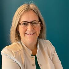 Patricia Ide-Beretti sur LinkedIn : Au plaisir de trouver un ou une  nouvelle collègue !