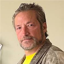 Randy Lindberg's Instagram, Twitter & Facebook