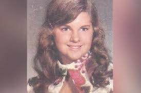 Vickie Eddington's Instagram, Twitter & Facebook