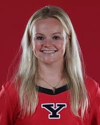 Mia Stahl's Instagram, Twitter & Facebook