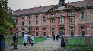 Am mikrokosmos charité thematisiert die neue staffel eine weitere historische umbruchphase. Tv Serie Charite Zwischen Nobelpreistragern Der Medizin Igpmagazin Ihre Gesundheitsprofis
