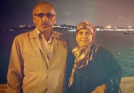Konya'nın karatay ilçesinde metin büyükşen ve eşi necla. Arkhehjkm0lcgm