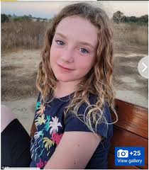 Emily Damari who endured 471 days in Hamas captivity in Gaza, is finally  home in Israel and can start to live again! Welcome home, Emily! ♥️🎗️🇮🇱