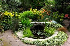 Stephen Orr S New Book Tomorrow S Garden Design And Inspiration For A New Age Of Sustainable Gardening Rodale Books Looks At A Range Of Landscapes Where D