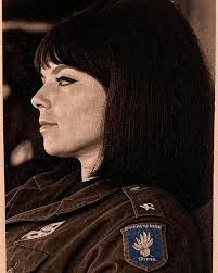 Playboy delivers magazine to wounded lieutenant