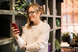 Since it is the first thing the recipient sees when they read the cover letter, it should be appropriately respectful and use the correct title and name. Top 5 Business Letter Greetings For 2021 Examples