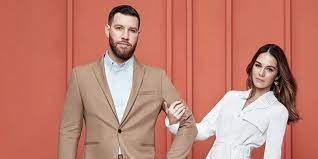Morin announced the couple had split after 10 years together in an instagram post on saturday. Maripier Morin Et Brandon Prust Les Visages Du Centre Rockland Huffpost Quebec Vivre
