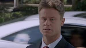 Leverage: Redemption season 2 The Walk in the Woods Job Reviews