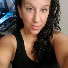 Amanda Hendrix (@amandahendrix943)