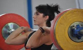 «η τεστοστερόνη δεν έχει καμιά σχέση με τη βελτίωση της επίδοσης των αθλητών της άρσης βαρών». Eoab Fosonline