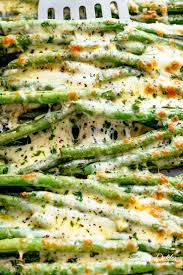 Cheesy Garlic Green Beans Cheesy Soft Rolls Of Pizza Dough Stuffed With Tender C Green Bean Recipes Green Beans Bean Recipes