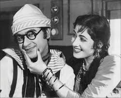 Some of the favorite songs from the playlist are bheegi bheegi raaton mein, tere bina zindagi se, o mere dil ke chain, tum aa gaye ho noor aa gaya hai, kora kagaz tha yeh man. Kishore Kumar The Delightful Yodeller Rotary News