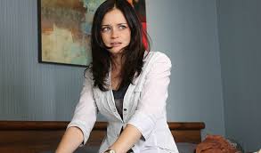 Interview with alexis bledel, who plays ryden malby in post grad. Alexis Bledel Biography Photos Facts Family Kids Affairs Height And Weight 2021