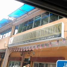 Pergi dari sini sekarang juga! dan ibu dengan pelan menjawab, oh, maafkan, aku pasti salah alamat, dan dia menghilang. Klinik Kesihatan Bandar Tun Razak Tun Razak 26 Visitors
