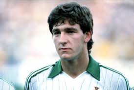 1982 World Cup, Zaragoza, Spain, 17th June, 1982, Yugoslavia 0 v N,Ireland  0, Northern Ireland's Norman Whiteside is faced by Yugoslavia's Velimir  Zajec who turns 69 today