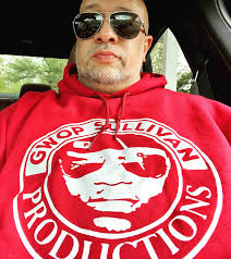 Hoodie weather again!! Representing One of my favorite producers  @gwopsullivan #realhiphop #boombap #bx