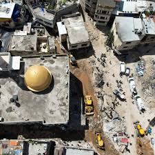 Five rockets fired from Iraq towards U.S. military base in Syria | Reuters