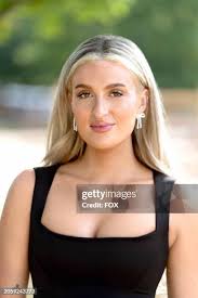 176 Social Media Coordinator Stock Photos, High-Res Pictures, and Images