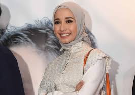 Последние твиты от laudya chintya bella (@chintyabella88). Digosipkan Batal Nikah Dengan Afie Kalla Laudya Cynthia Bella Ketahuan Kepo Medsos Chicco Jerikho Rancah Post