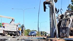 Build bridge blocks toys construction, excavator, tractor, dump truck, backhoe, police cars and more! Shocking Power Pole Death Prompts Energex Warning Gatton Star